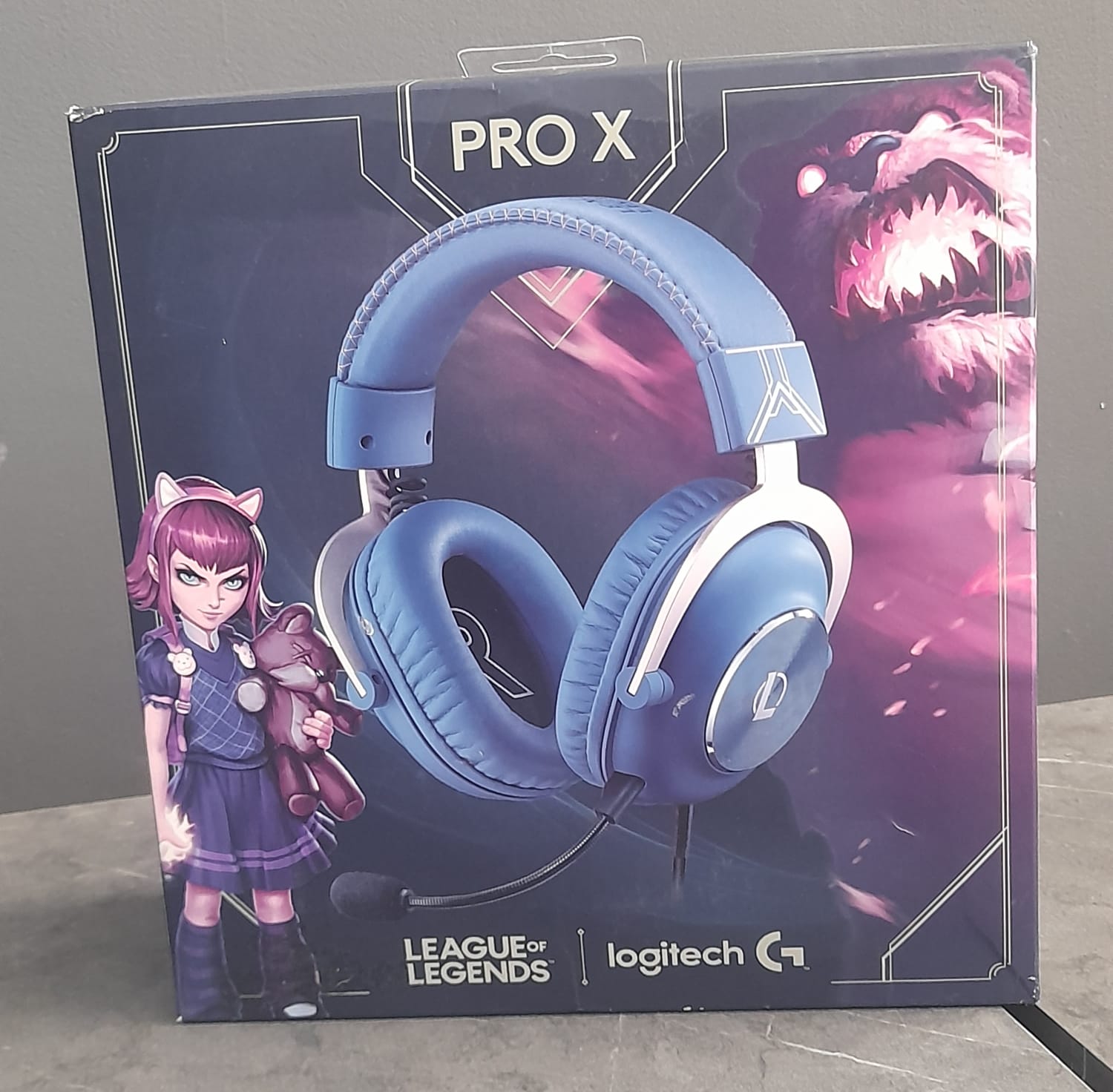 AUDÍFONOS LOGITECH G PRO X GAMING HEADSET (EDICIÓN LEAGUE OF LEGENDS)